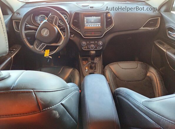 1C4PJLLB0KD202889 2019 JEEP CHEROKEE Silver წინა პანელის ხედი