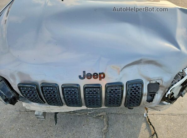 1C4PJLLB0KD479090 2019 JEEP CHEROKEE Silver Շարժիչի բաժամունքի տեսք