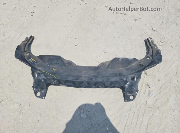 1C4PJLLB1KD297396 2019 JEEP CHEROKEE Gray ძრავის განყოფილების ხედი