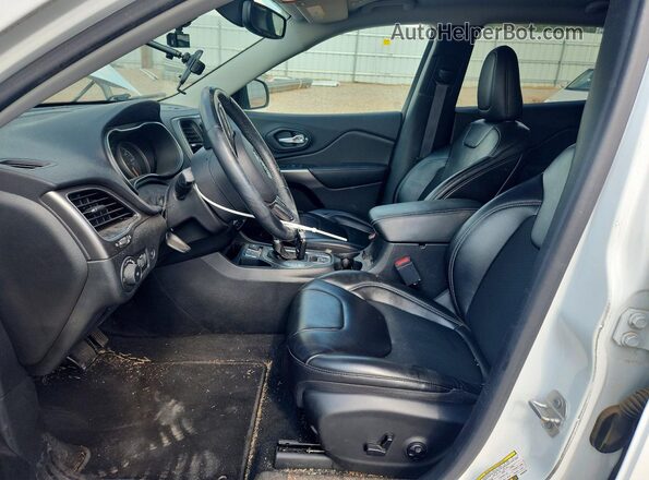 1C4PJLLB2KD486316 2019 JEEP CHEROKEE White Widok wnętrza z przodu
