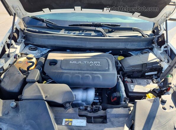 1C4PJLLB3JD544402 2018 JEEP CHEROKEE White Շարժիչի բաժամունքի տեսք