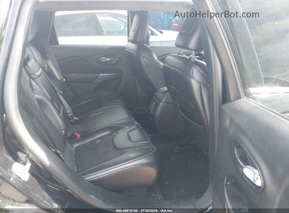 1C4PJLLB3KD110255 2019 JEEP CHEROKEE Black VIN sticker view