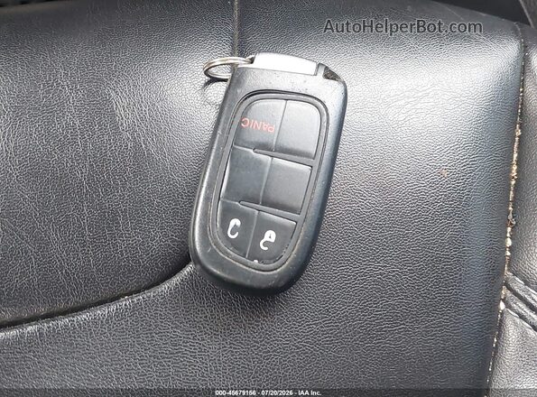 1C4PJLLB3KD110255 2019 JEEP CHEROKEE Black Dashboard view
