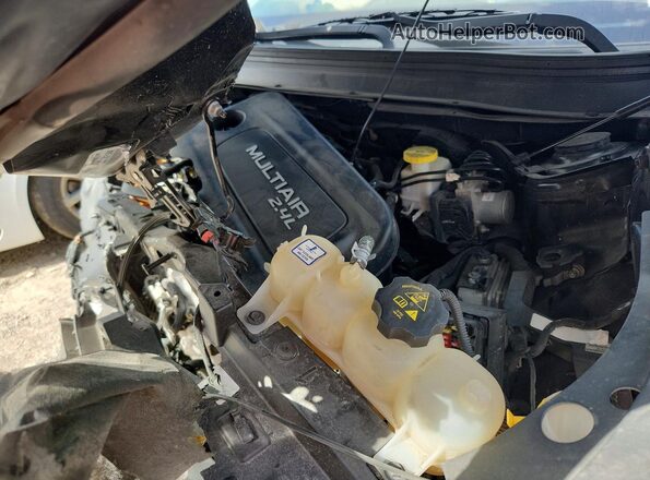 1C4PJLLB3KD110949 2019 JEEP CHEROKEE Черный Вид задней части салона