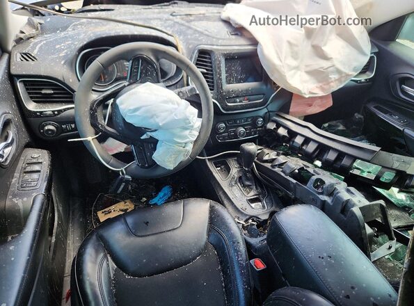 1C4PJLLB3LD573661 2020 JEEP CHEROKEE Silver Dashboard view