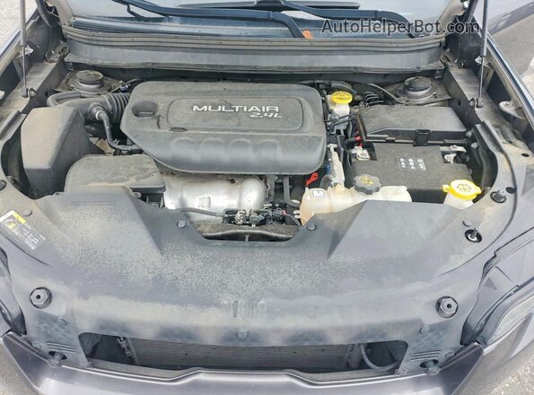 1C4PJLLB4KD144253 2019 JEEP CHEROKEE Gray Vista del compartimento del motor