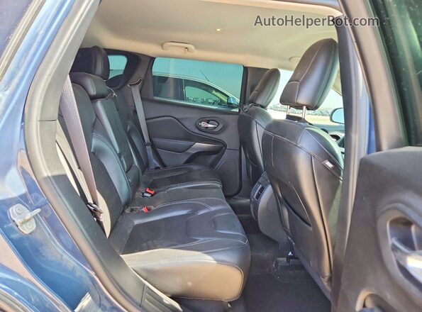 1C4PJLLB4LD585804 2020 JEEP CHEROKEE Синий Вид задней части салона