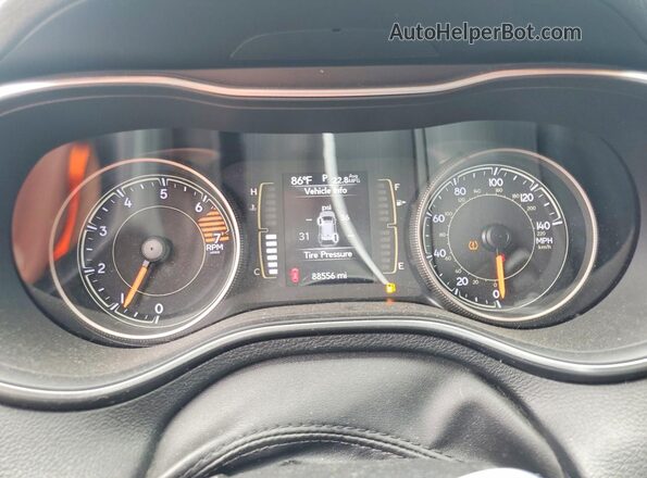 1C4PJLLB6KD444005 2019 JEEP CHEROKEE White ხელსაწყოთა პანელის ხედი