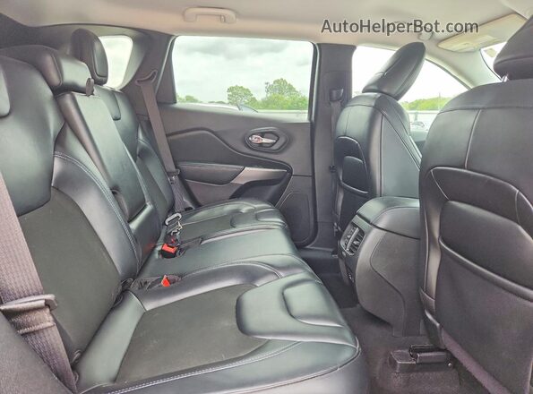 1C4PJLLB7MD189576 2021 JEEP CHEROKEE Gray Vista interior trasera