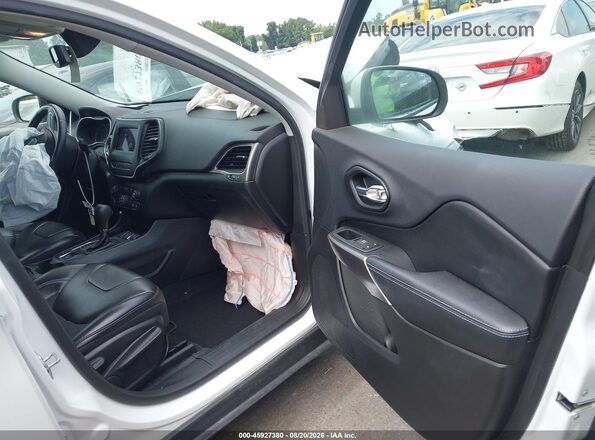 1C4PJLLB8KD383689 2019 JEEP CHEROKEE Белый Вид салона спереди