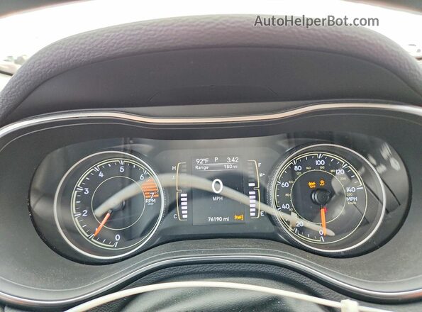 1C4PJLLB8MD114286 2021 JEEP CHEROKEE Red Vista del cuadro de instrumentos