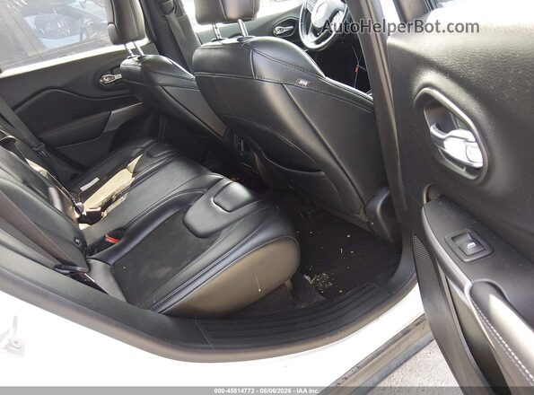 1C4PJLLBXKD159629 2019 JEEP CHEROKEE White Vista de la etiqueta del VIN