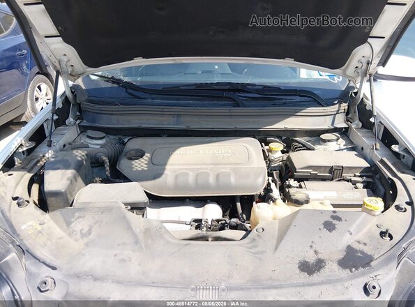 1C4PJLLBXKD159629 2019 JEEP CHEROKEE White Vista trasera