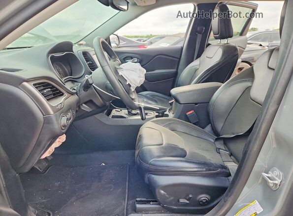 1C4PJLLBXLD577612 2020 JEEP CHEROKEE Gray Front interior view