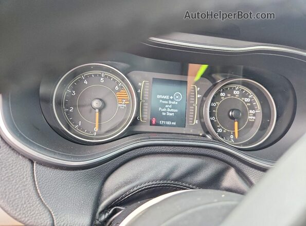 1C4PJLLBXLD580882 2020 JEEP CHEROKEE Gray ხელსაწყოთა პანელის ხედი
