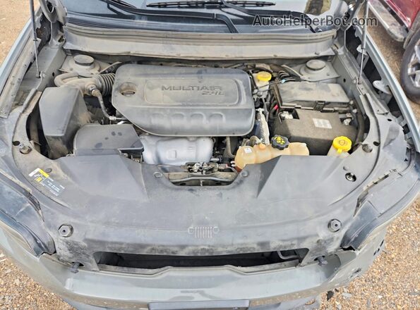 1C4PJLLBXLD580882 2020 JEEP CHEROKEE Gray ძრავის განყოფილების ხედი