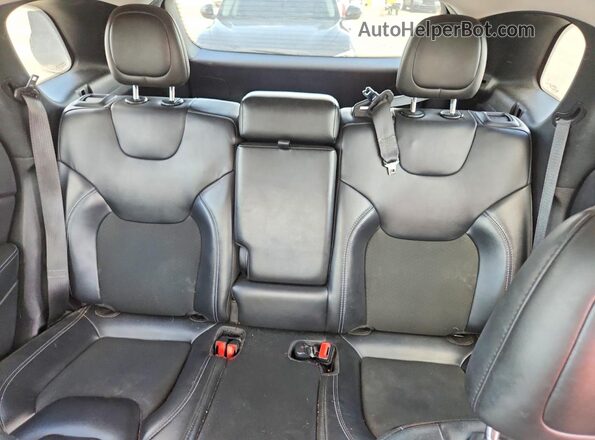 1C4PJLLBXMD150867 2021 JEEP CHEROKEE Burgundy Вид задніх сидінь