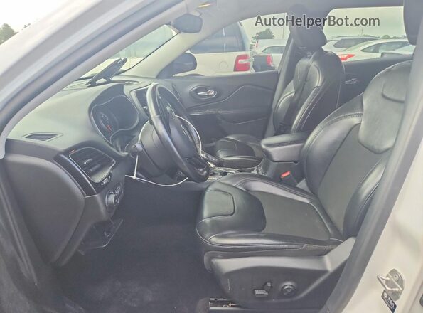 1C4PJLLBXMD173758 2021 JEEP CHEROKEE White Front interior view