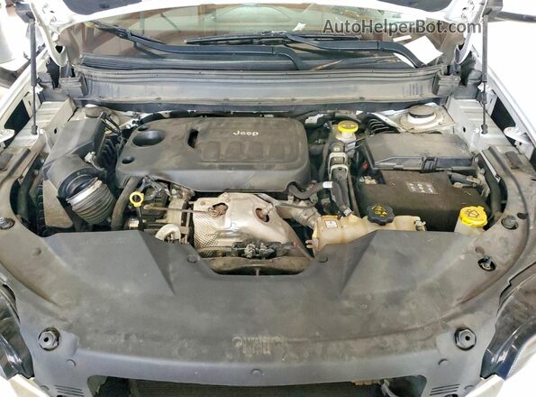 1C4PJLLN1KD286327 2019 JEEP CHEROKEE Белый Вид подкапотного пространства