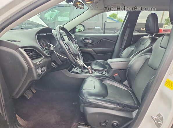 1C4PJLLNXKD153386 2019 JEEP CHEROKEE White Vista interior delantera