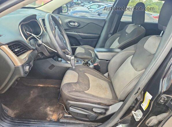 1C4PJMAB0GW246931 2016 JEEP CHEROKEE Черный Вид салона спереди
