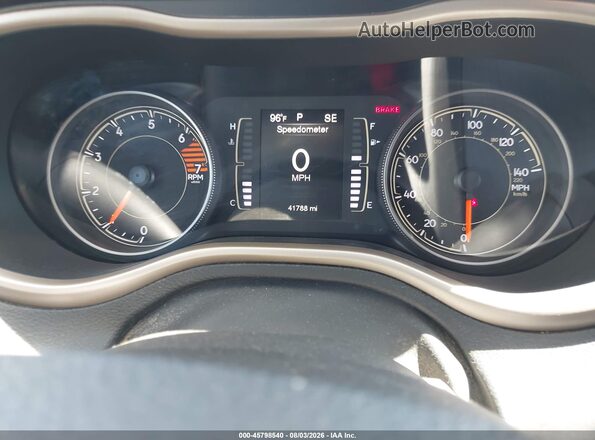 1C4PJMAB2HD225043 2017 JEEP CHEROKEE Белый Вид задних сидений