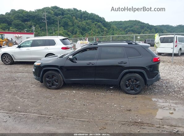 1C4PJMAB4HW628686 2017 JEEP CHEROKEE Black Widok wnętrza 360 stopni