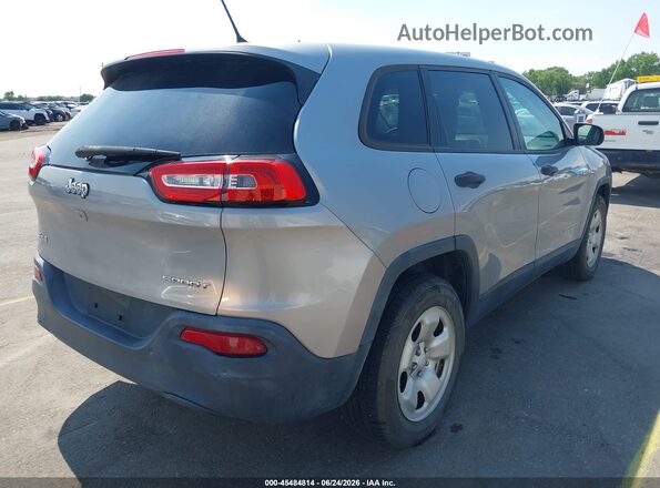 1C4PJMAB5HW664225 2017 JEEP CHEROKEE Серебряный Задняя правая четверть