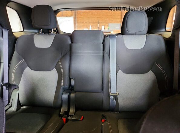 1C4PJMAB7GW109923 2016 JEEP CHEROKEE Maroon უკანა სავარძლების ხედი