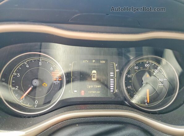 1C4PJMAB7GW295463 2016 JEEP CHEROKEE Red ხელსაწყოთა პანელის ხედი