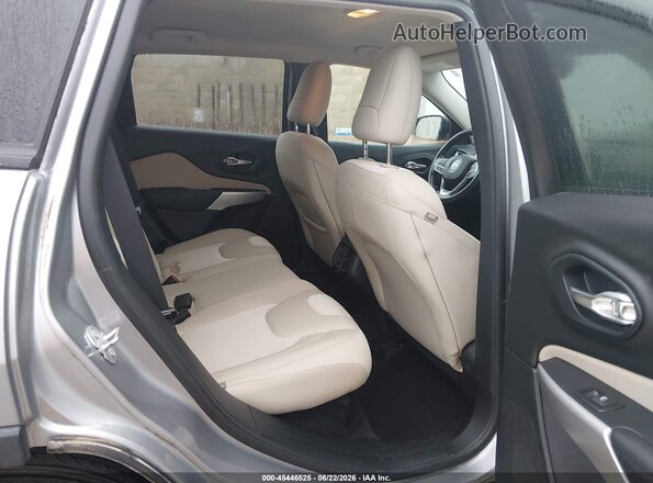 1C4PJMAB8HW579394 2017 JEEP CHEROKEE Gray VIN կոդի պիտակի տեսք