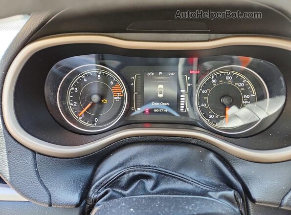 1C4PJMABXGW145069 2016 JEEP CHEROKEE Silver Widok zestawu wskaźników