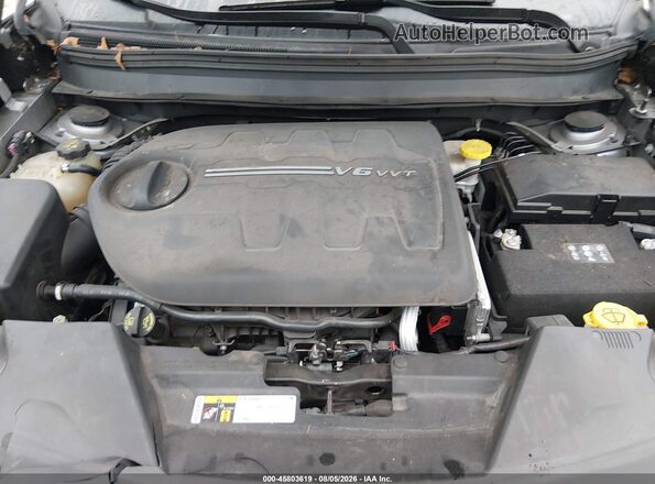 1C4PJMAS0HD221055 2017 JEEP CHEROKEE Silver Հետևի տեսք