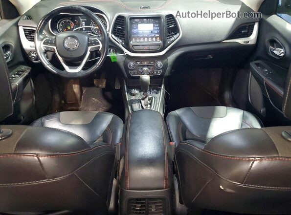 1C4PJMBB3HW513088 2017 JEEP CHEROKEE Black Widok deski rozdzielczej