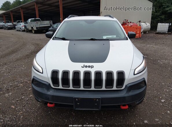 1C4PJMBB4HD239900 2017 JEEP CHEROKEE White წინა პანელის ხედი