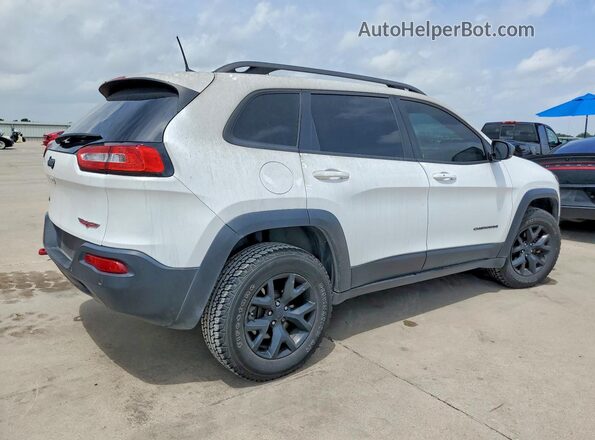 1C4PJMBB6JD505388 2018 JEEP CHEROKEE White Tył prawy