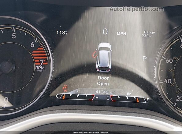 1C4PJMBB7HD225053 2017 JEEP CHEROKEE White Vista de los asientos traseros