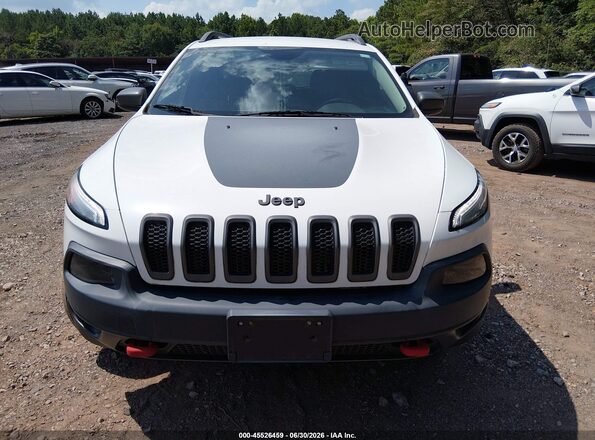 1C4PJMBB8HD239902 2017 JEEP CHEROKEE White Front view