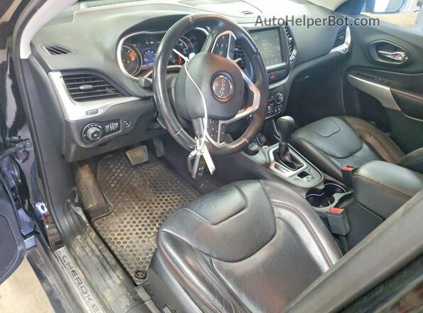 1C4PJMBB9JD608563 2018 JEEP CHEROKEE Черный Вид панели приборов