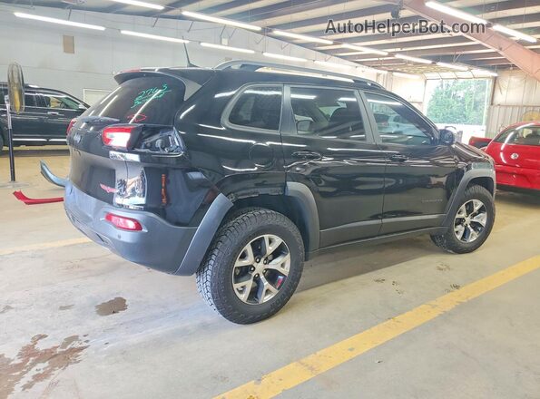 1C4PJMBB9JD608563 2018 JEEP CHEROKEE Черный Задняя правая четверть