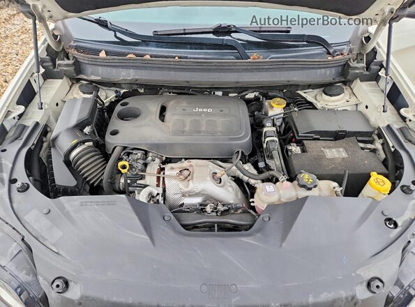 1C4PJMBN5KD486960 2019 JEEP CHEROKEE Белый Вид наклейки с VIN-кодом