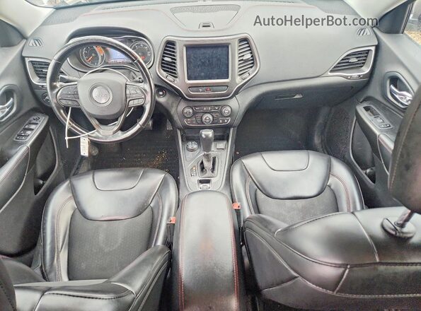 1C4PJMBN5KD486960 2019 JEEP CHEROKEE Белый Вид щитка приборов