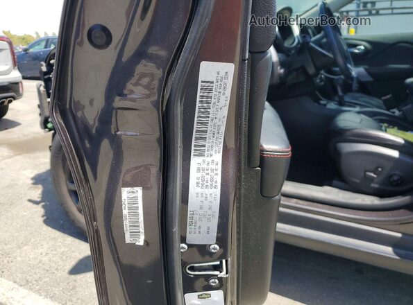 1C4PJMBS1HW649395 2017 JEEP CHEROKEE Gray VIN sticker view