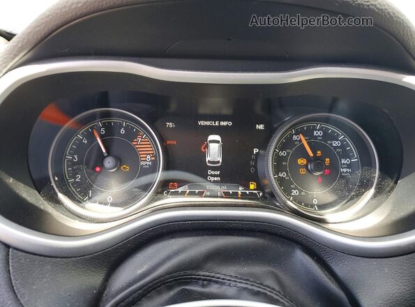 1C4PJMBS1HW649395 2017 JEEP CHEROKEE Gray Instrument cluster view