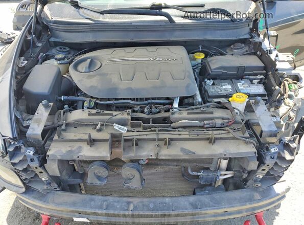 1C4PJMBS1HW649395 2017 JEEP CHEROKEE Gray Rear interior view
