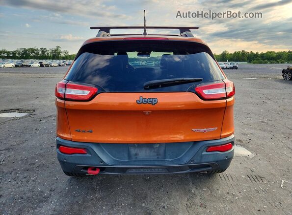 1C4PJMBS2GW268802 2016 JEEP CHEROKEE Orange Widok z tyłu