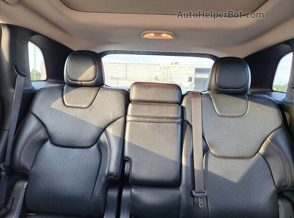 1C4PJMBS2GW268802 2016 JEEP CHEROKEE Orange Widok tylnych siedzeń