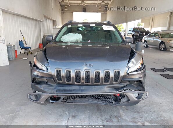 1C4PJMBS2HW582290 2017 JEEP CHEROKEE Gray Вид панелі приладів