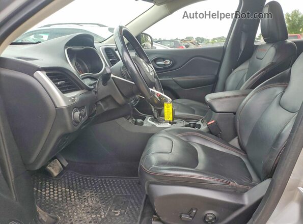 1C4PJMBS3GW128578 2016 JEEP CHEROKEE Gray Widok wnętrza z przodu