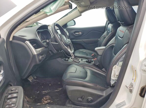 1C4PJMBS3GW334399 2016 JEEP CHEROKEE White Widok wnętrza z przodu
